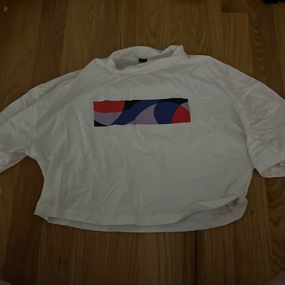 Mockneck cropped tee